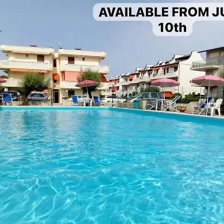 Beachfront Free Parking-pool 50m From Sea *