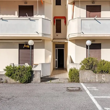 Beachfront Free Parking-pool 50m From Sea Lejlighed *