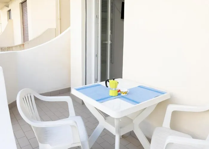 Beachfront Free Parking-pool 50m From Sea Διαμέρισμα Κιότζα